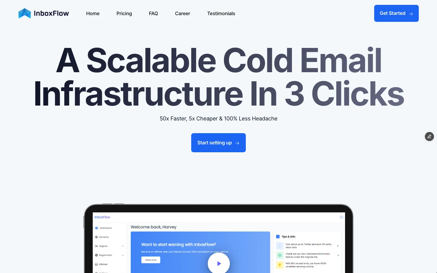 De homepage van InboxFlow met de belofte: automate cold email infrastructure.