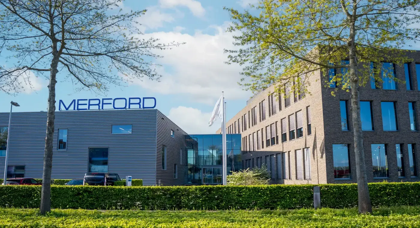 Het hoofdkantoor van Merford (Special Doors & Noise Control).